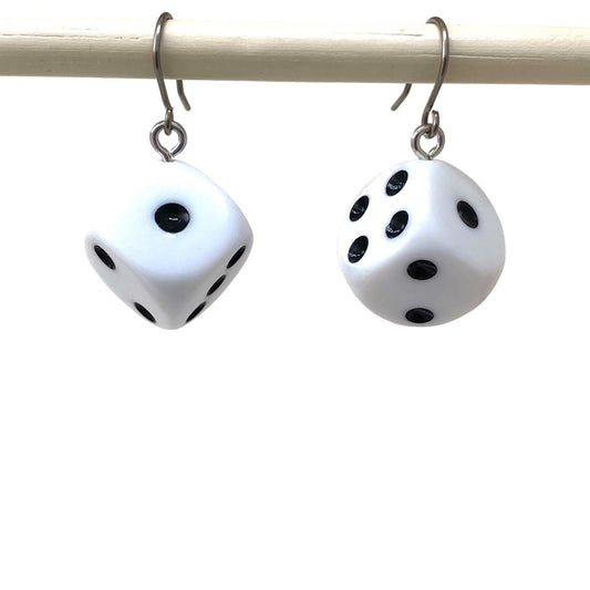 jeu de dés dice earrings with a titanium hook on a white background