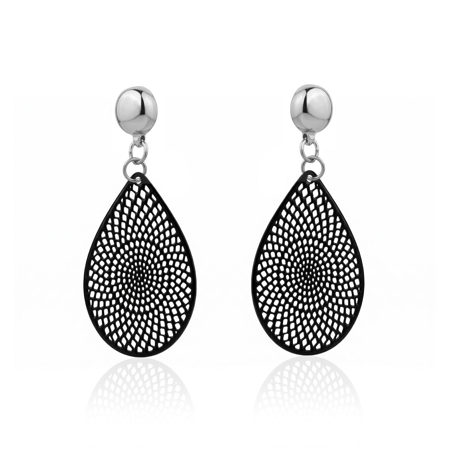 I-GO Black teardrop earrings. Magnetic titanium interchangeable earring system. Detachable earrings for a truly hypoallergenic jewellery on a white background