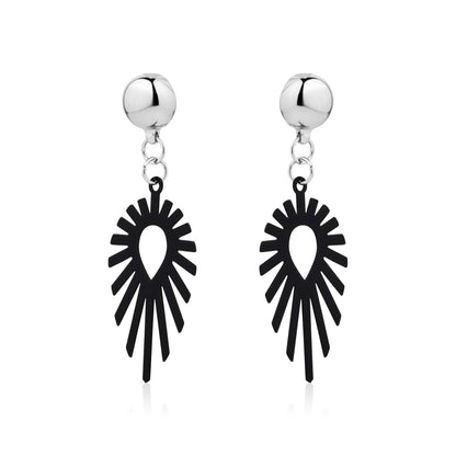 Magnetic Shine teardrop black earrings. Detachable earrings for a truly hypoallergenic jewellery on a white background