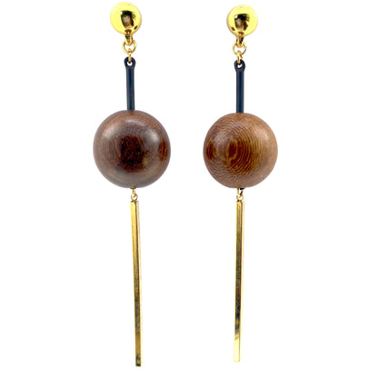 TI-GO Brown wooden ball and hanging golden bar. Magnetic titanium interchangeable earring system. Detachable earrings for a truly hypoallergenic jewellery on a white background