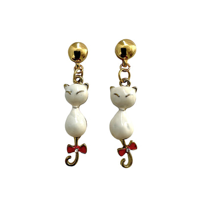 Magnetic Siamese Charm earrings. Detachable earrings for a truly hypoallergenic jewellery on a white background