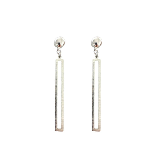 Silver rectangular loop earring. Detachable earrings for a truly hypoallergenic jewellery on a white background