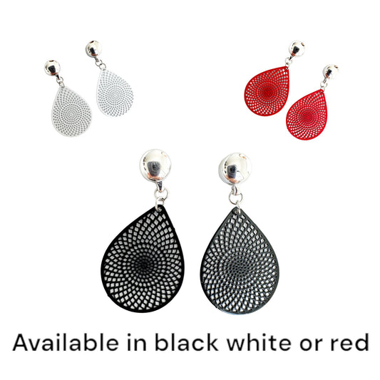 TI-GO Black/Red/White teardrop earrings. Magnetic titanium interchangeable earring system. Detachable earrings for a truly hypoallergenic jewellery on a white background. 