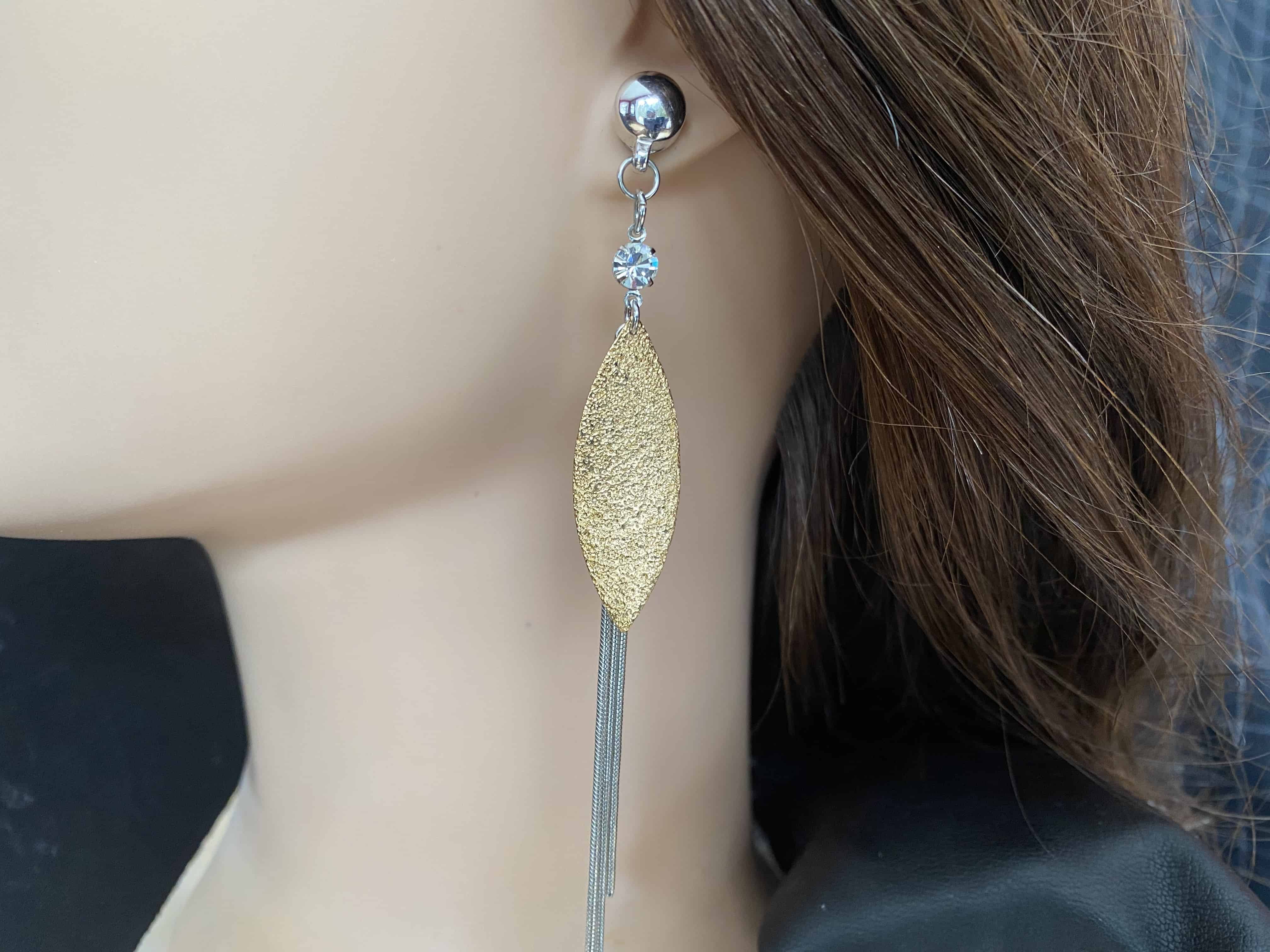 TI-GO golden leaf earrings