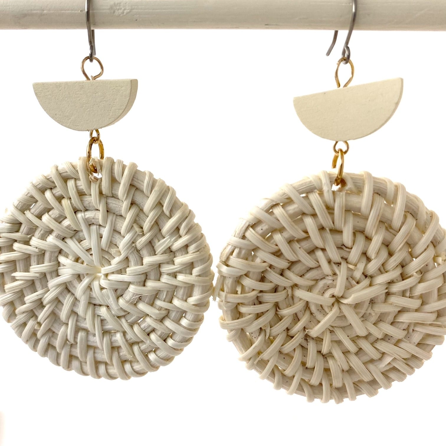 Bohemia white wicker and wood geometric earrings with titanium hook