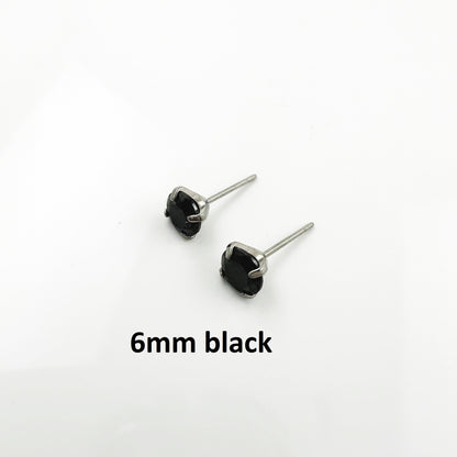 Black Gem Studs titanium large 6mm